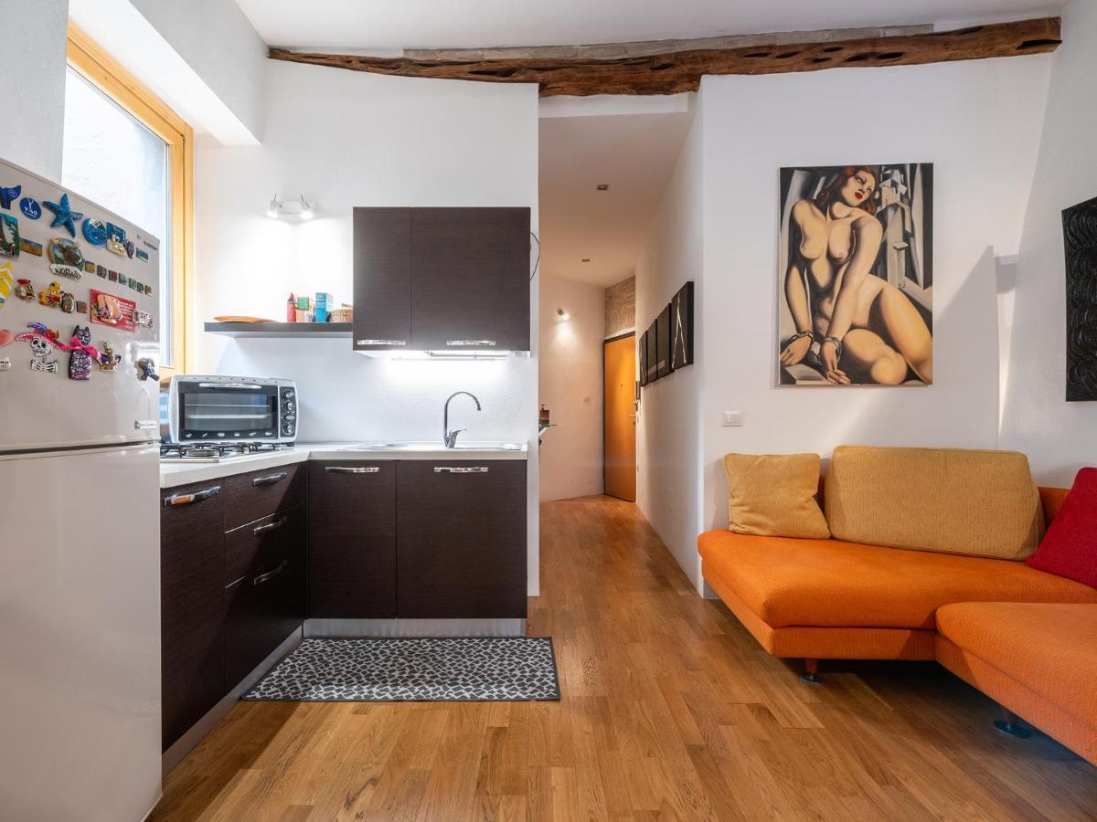 Apartment Angelina Best Vacation Ever Кальярі Екстер'єр фото